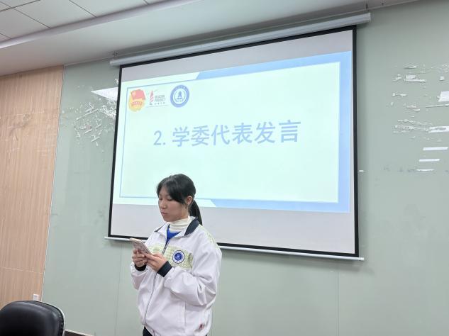 图1.半程回望,再启新航经济学院学生会学习部活动现场照片.jpeg