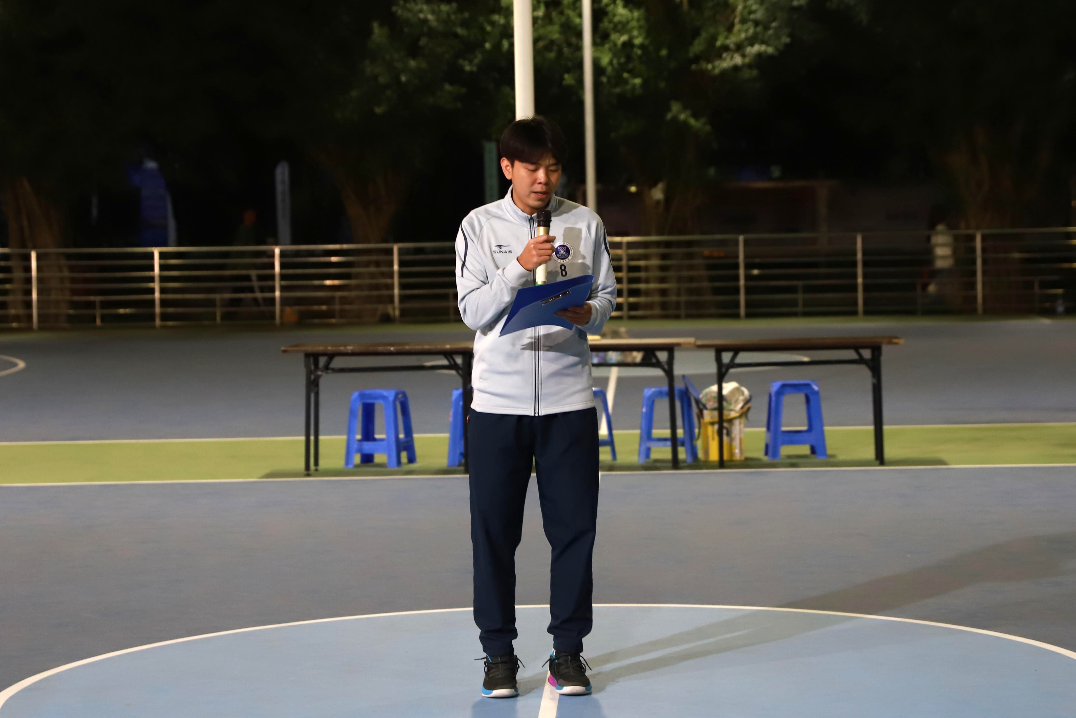 图4 运动员代表宣誓.jpg